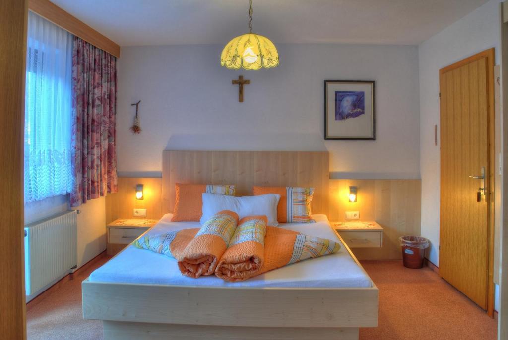 Gaestehaus Resi Jerzens Dış mekan fotoğraf