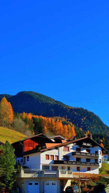 Gaestehaus Resi Jerzens Dış mekan fotoğraf